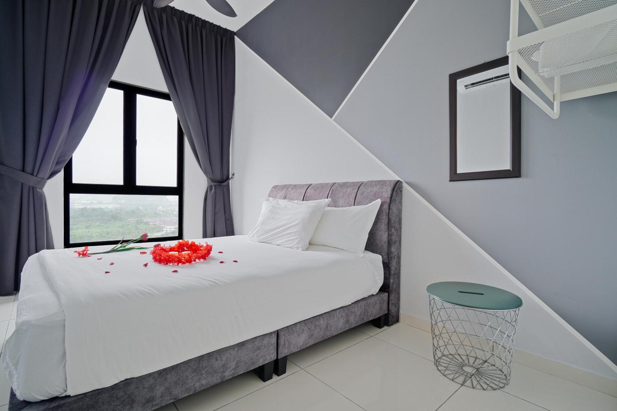 The Horizon L18 By Grab A *